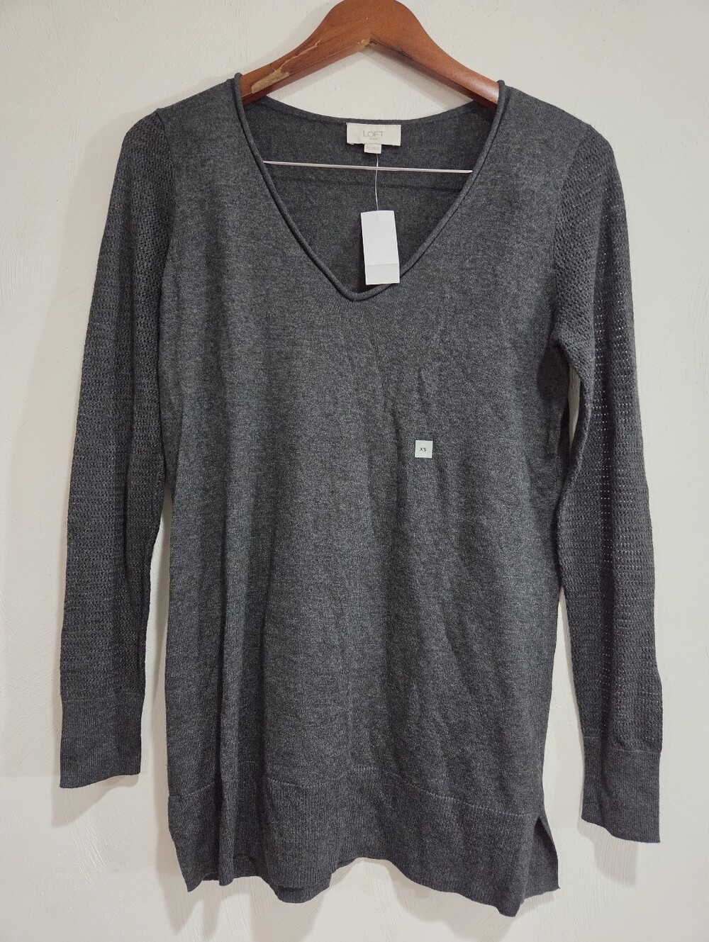 New Loft V-Neck Textured Sleeve Sweater Dark Grey Size XS